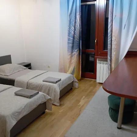 Πανσιόν Meier House Wawer *