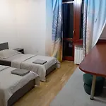 Πανσιόν Meier House Wawer *