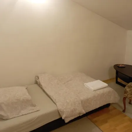 Meier House Wawer Pensjonat *